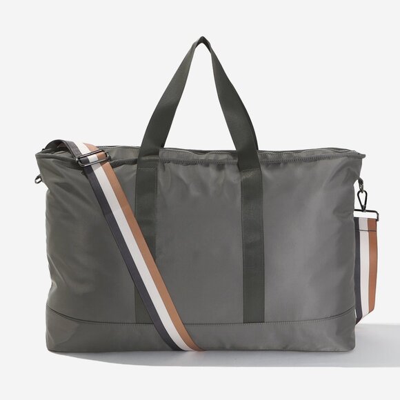 Marleylilly Handbags - Gray Weekend Bag